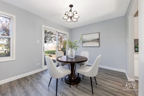 Tiny photo for 1748 Prentiss Drive, Downers Grove, IL 60516 (MLS # 12518508)