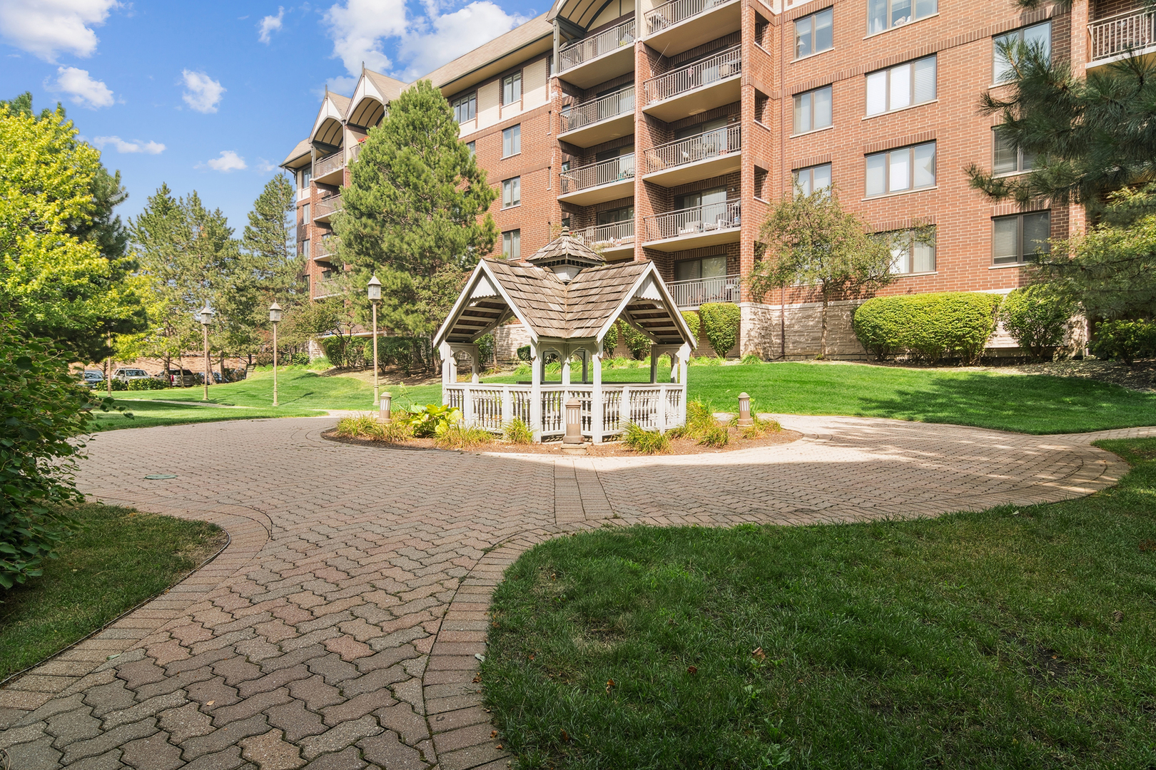 15 S Pine Street 506A