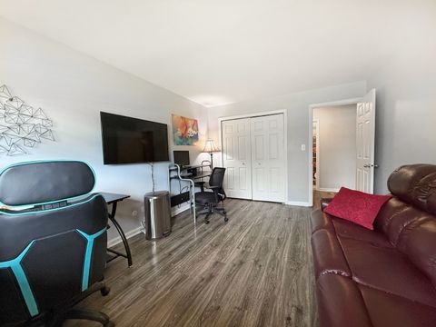 Tiny photo for 1313 S Rebecca Road #118, Lombard, IL 60148 (MLS # 12525653)