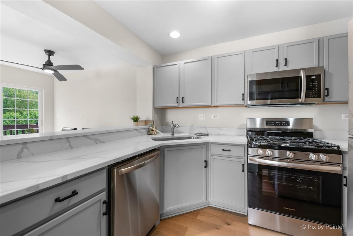 541 Fox Ridge Drive 541