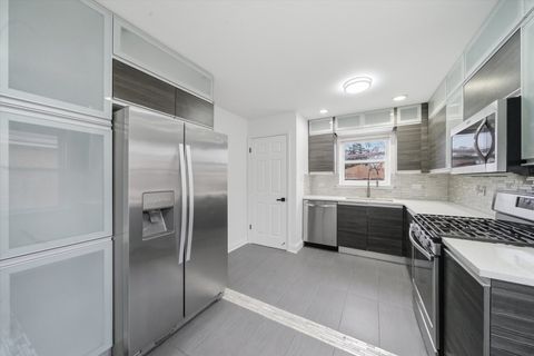 Tiny photo for 15505 Drexel Avenue, Dolton, IL 60419 (MLS # 12584029)