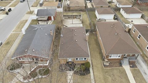 Tiny photo for 15505 Drexel Avenue, Dolton, IL 60419 (MLS # 12584029)