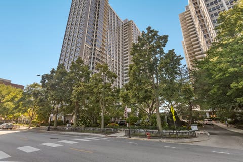 Tiny photo for 4250 N Marine Drive #911, Chicago, IL 60613 (MLS # 12692072)