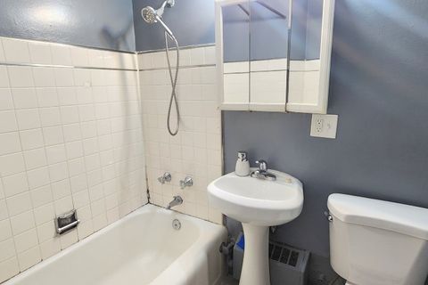 Tiny photo for 2606 W Balmoral Avenue #211, Chicago, IL 60625 (MLS # 12579087)