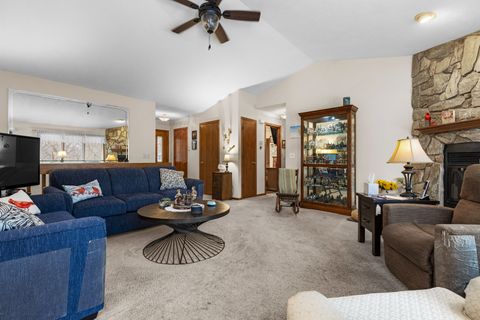 Tiny photo for 125 Heath Cliff Drive, Poplar Grove, IL 61065 (MLS # 12516200)