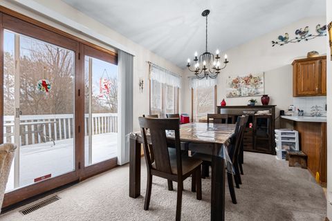 Tiny photo for 125 Heath Cliff Drive, Poplar Grove, IL 61065 (MLS # 12516200)