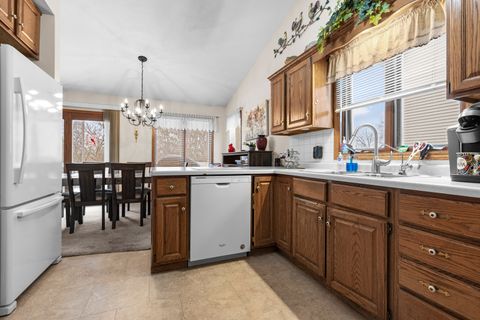 Tiny photo for 125 Heath Cliff Drive, Poplar Grove, IL 61065 (MLS # 12516200)
