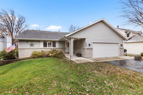 Photo of 125 Heath Cliff Drive, Poplar Grove, IL 61065 (MLS # 12516200)