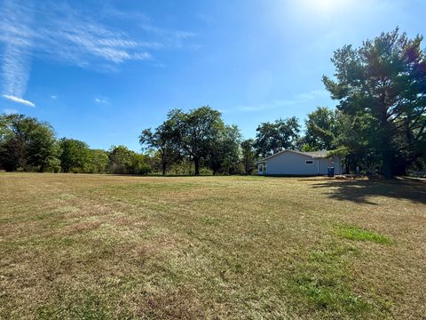 Tiny photo for 502 Woodland Drive, Dixon, IL 61021 (MLS # 12488647)