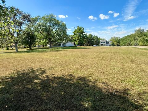 Tiny photo for 502 Woodland Drive, Dixon, IL 61021 (MLS # 12488647)
