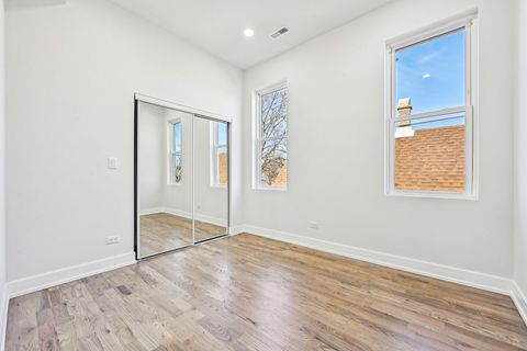 Tiny photo for 942 N Harding Avenue, Chicago, IL 60651 (MLS # 12484255)
