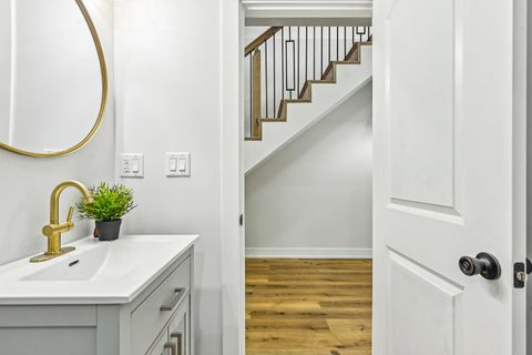 Tiny photo for 942 N Harding Avenue, Chicago, IL 60651 (MLS # 12484255)