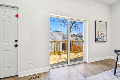 Tiny photo for 942 N Harding Avenue, Chicago, IL 60651 (MLS # 12484255)