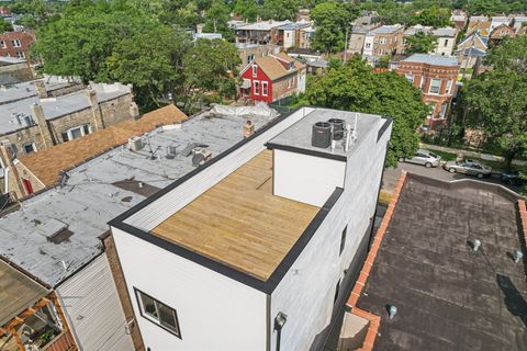 Tiny photo for 942 N Harding Avenue, Chicago, IL 60651 (MLS # 12484255)