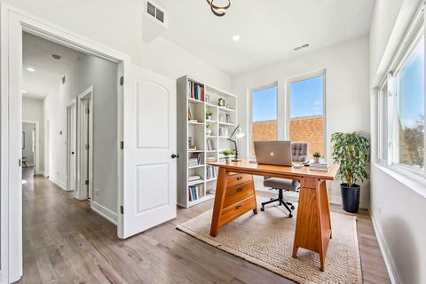 Tiny photo for 942 N Harding Avenue, Chicago, IL 60651 (MLS # 12484255)