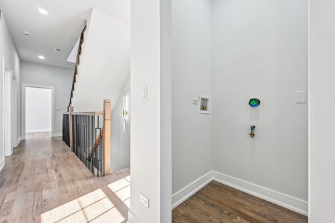 Tiny photo for 942 N Harding Avenue, Chicago, IL 60651 (MLS # 12484255)