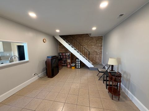 Tiny photo for 335 David Court #B, Bartlett, IL 60103 (MLS # 12563097)