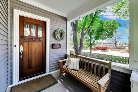 Tiny photo for 203 N Haddow Avenue, Arlington Heights, IL 60004 (MLS # 12707246)