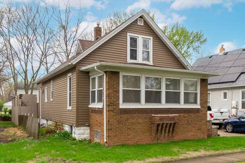 Tiny photo for 439 Broadway Street, Marseilles, IL 61341 (MLS # 12615542)