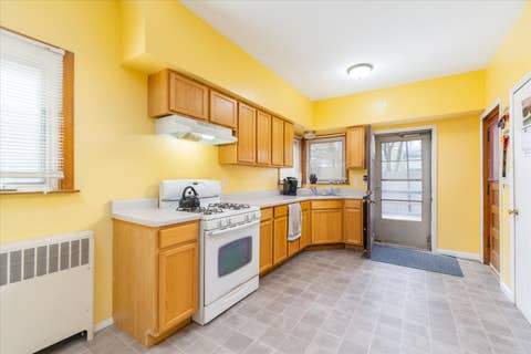 Tiny photo for 439 Broadway Street, Marseilles, IL 61341 (MLS # 12615542)