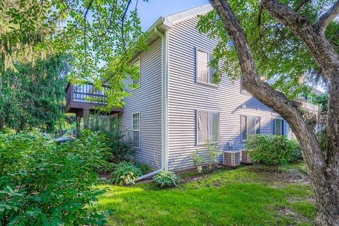 Tiny photo for 1212 Shawford Way, Elgin, IL 60120 (MLS # 12493321)