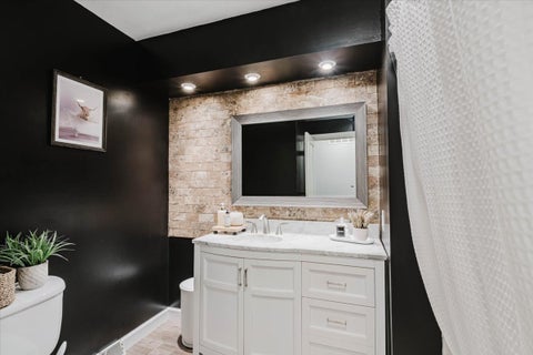 Tiny photo for 400 S MARY Street, Atlanta, IL 61723 (MLS # 12756531)