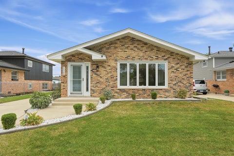 Photo of 11748 S Laporte Avenue, Alsip, IL 60803 (MLS # 12774689)