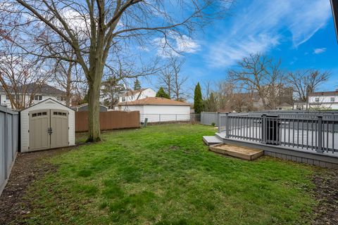 Tiny photo for 140 Spring Oaks Drive, Wood Dale, IL 60191 (MLS # 12617684)