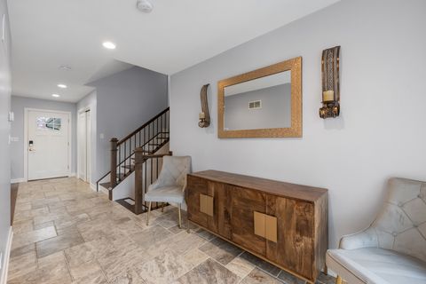 Tiny photo for 140 Spring Oaks Drive, Wood Dale, IL 60191 (MLS # 12617684)