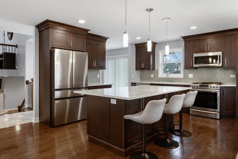 Tiny photo for 140 Spring Oaks Drive, Wood Dale, IL 60191 (MLS # 12617684)