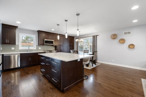 Tiny photo for 140 Spring Oaks Drive, Wood Dale, IL 60191 (MLS # 12617684)