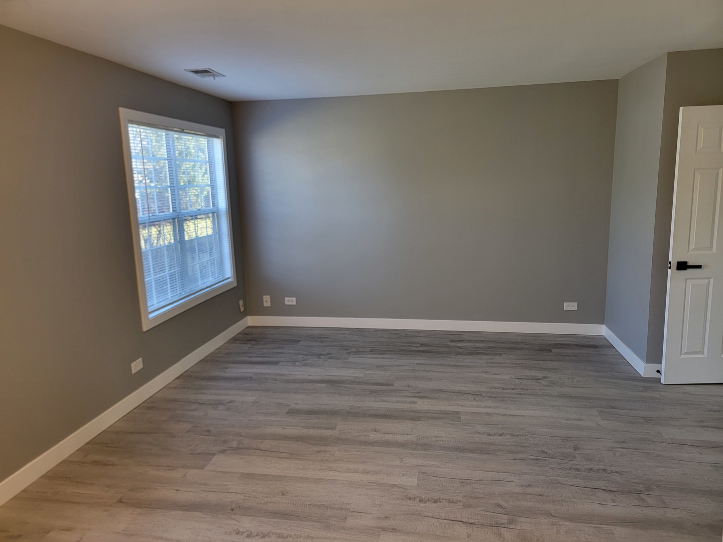 2992 Heatherwood Court