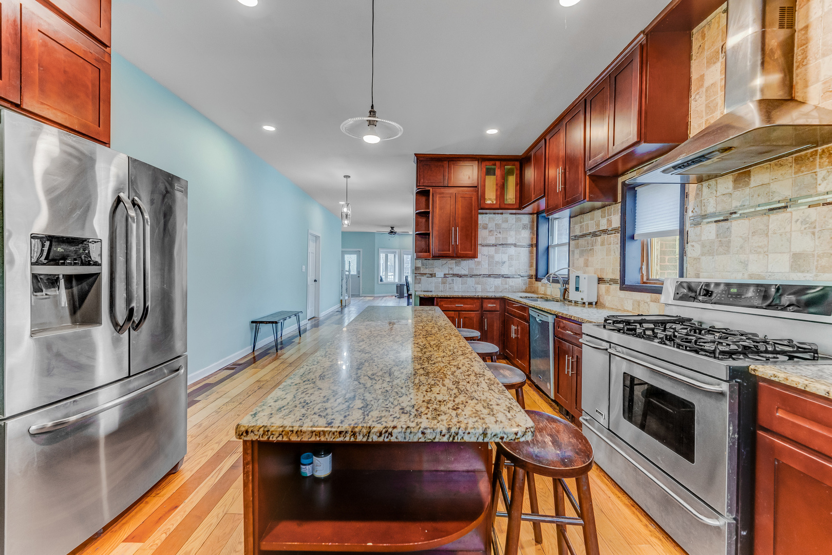 1500 E MARQUETTE Road