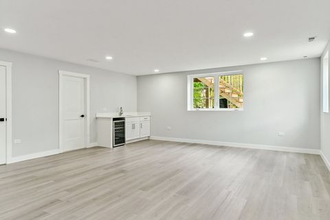 Tiny photo for 526 N Harvard Avenue, Villa Park, IL 60181 (MLS # 12508292)