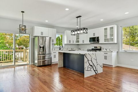 Tiny photo for 526 N Harvard Avenue, Villa Park, IL 60181 (MLS # 12508292)