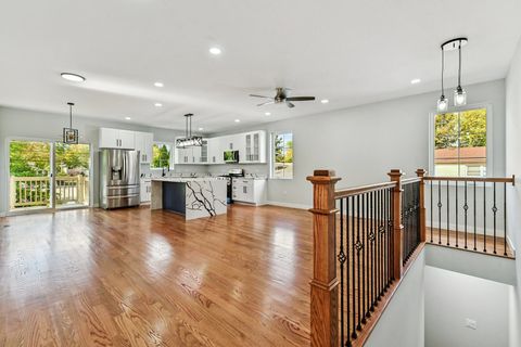 Tiny photo for 526 N Harvard Avenue, Villa Park, IL 60181 (MLS # 12508292)