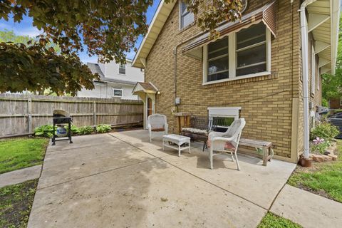 Tiny photo for 4140 Anna Avenue, Lyons, IL 60534 (MLS # 12602337)