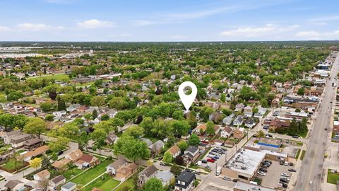 Tiny photo for 4140 Anna Avenue, Lyons, IL 60534 (MLS # 12602337)