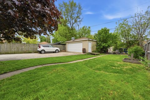Tiny photo for 4140 Anna Avenue, Lyons, IL 60534 (MLS # 12602337)