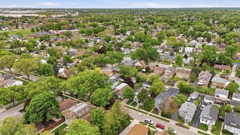 Tiny photo for 4140 Anna Avenue, Lyons, IL 60534 (MLS # 12602337)