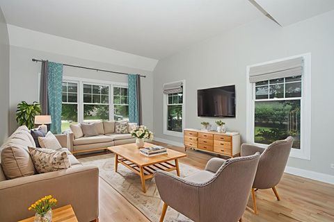 Tiny photo for 37 River Ridge Drive, Sleepy Hollow, IL 60118 (MLS # 12459425)