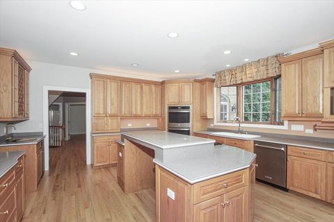 Tiny photo for 37 River Ridge Drive, Sleepy Hollow, IL 60118 (MLS # 12459425)
