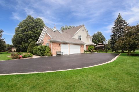 Tiny photo for 37 River Ridge Drive, Sleepy Hollow, IL 60118 (MLS # 12459425)