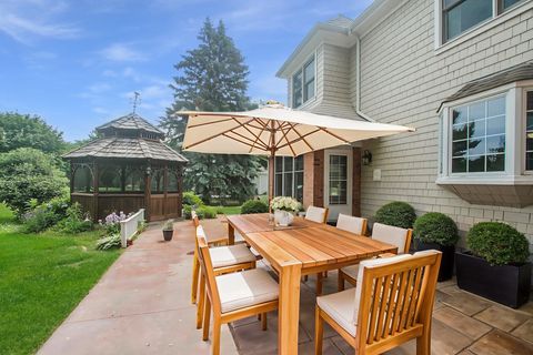Tiny photo for 37 River Ridge Drive, Sleepy Hollow, IL 60118 (MLS # 12459425)
