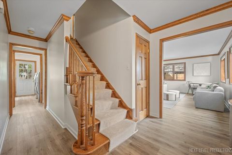 Tiny photo for 1015 S 6th Street, St. Charles, IL 60174 (MLS # 12480575)