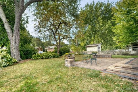 Tiny photo for 1015 S 6th Street, St. Charles, IL 60174 (MLS # 12480575)