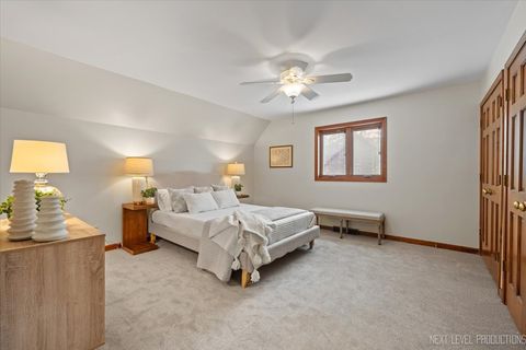 Tiny photo for 1015 S 6th Street, St. Charles, IL 60174 (MLS # 12480575)