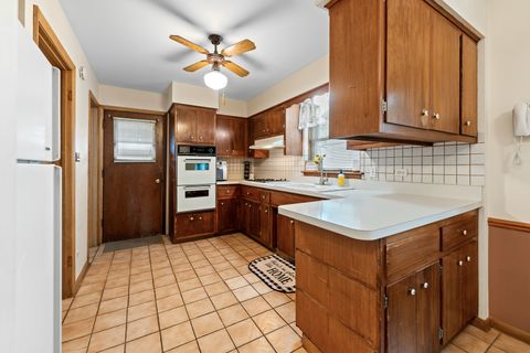 Tiny photo for 10724 Lawler Avenue, Oak Lawn, IL 60453 (MLS # 12501866)