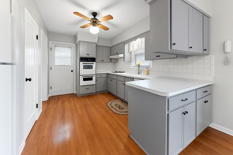 Tiny photo for 10724 Lawler Avenue, Oak Lawn, IL 60453 (MLS # 12501866)