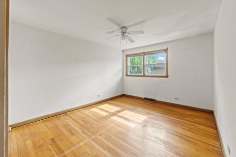 Tiny photo for 10724 Lawler Avenue, Oak Lawn, IL 60453 (MLS # 12501866)